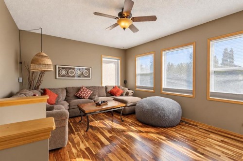 93 Tuscany Meadows Common Nw, Calgary, AB 