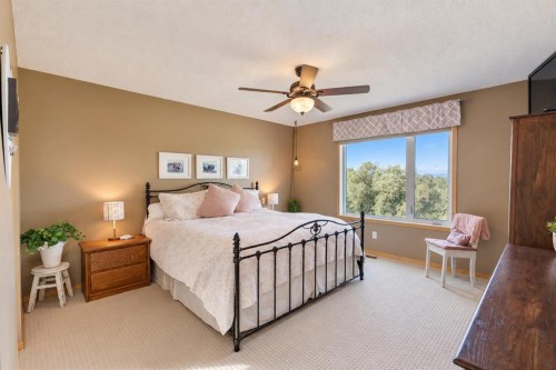 93 Tuscany Meadows Common Nw, Calgary, AB 