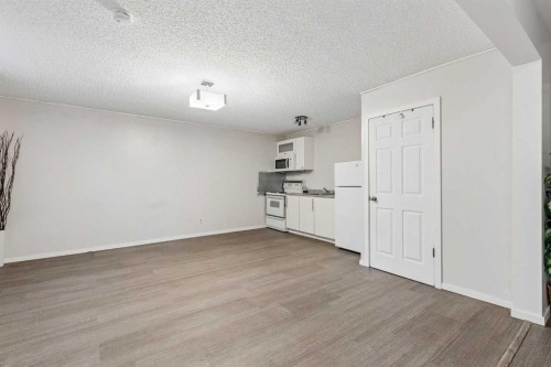 3608 Centre B Street Nw, Calgary, AB 