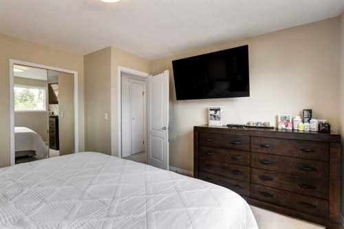 6720 29 Avenue Ne, Calgary, AB 