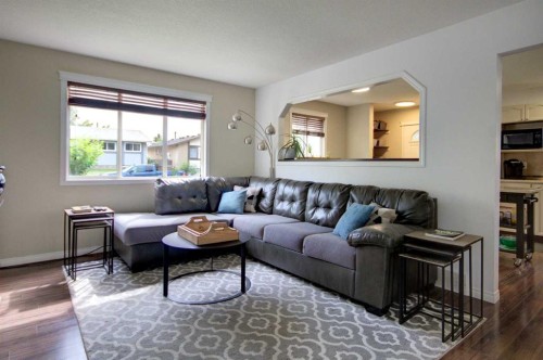 6720 29 Avenue Ne, Calgary, AB 