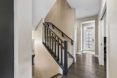 5 Mary Dover Drive Sw, Calgary, AB 