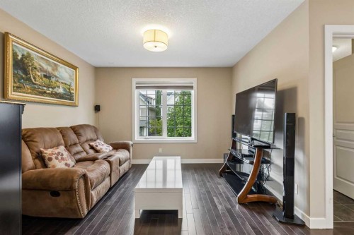 5 Mary Dover Drive Sw, Calgary, AB 