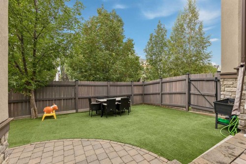 5 Mary Dover Drive Sw, Calgary, AB 