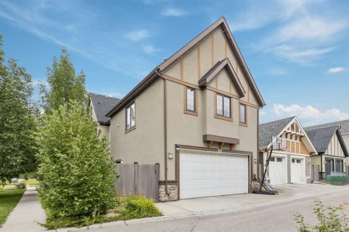 5 Mary Dover Drive Sw, Calgary, AB 
