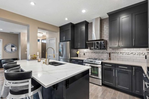 5 Mary Dover Drive Sw, Calgary, AB 