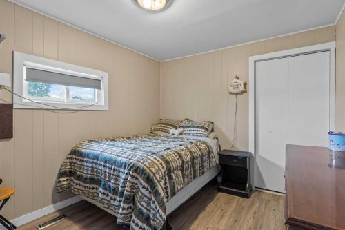 210 Royalties Crescent, Longview, AB 