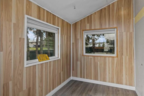 210 Royalties Crescent, Longview, AB 