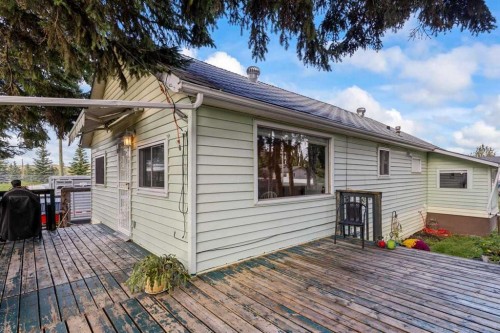 210 Royalties Crescent, Longview, AB 