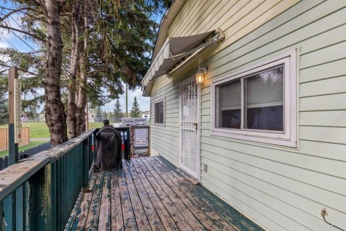 210 Royalties Crescent, Longview, AB 