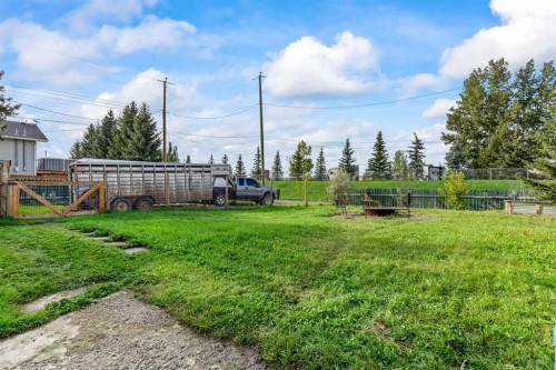 210 Royalties Crescent, Longview, AB 