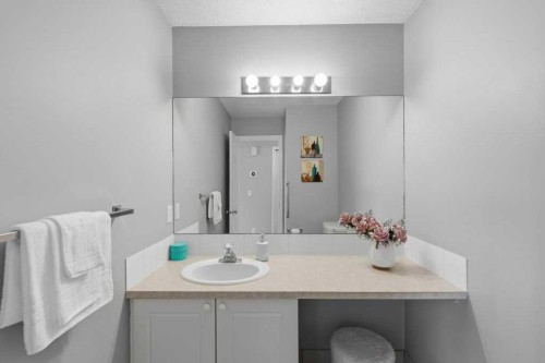 126 Harvest Gold Place Ne, Calgary, AB 