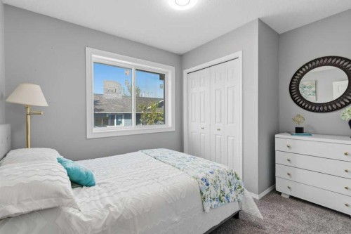 126 Harvest Gold Place Ne, Calgary, AB 
