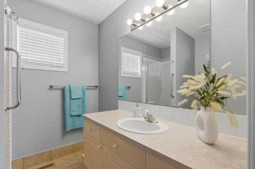 126 Harvest Gold Place Ne, Calgary, AB 
