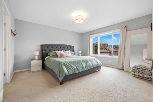 43 Howse Manor Ne, Calgary, AB 