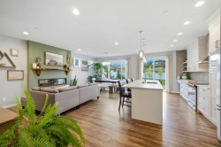 43 Howse Manor NECalgary, AB T3P 0X2