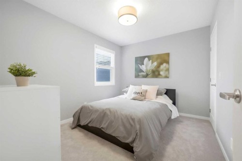 43 Howse Manor Ne, Calgary, AB 