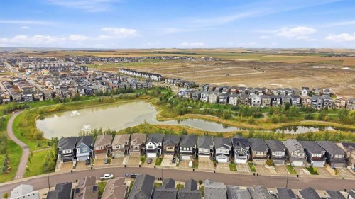 43 Howse Manor Ne, Calgary, AB 