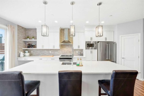 43 Howse Manor Ne, Calgary, AB 
