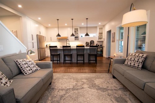 129 Prestwick Estate Way Se, Calgary, AB 