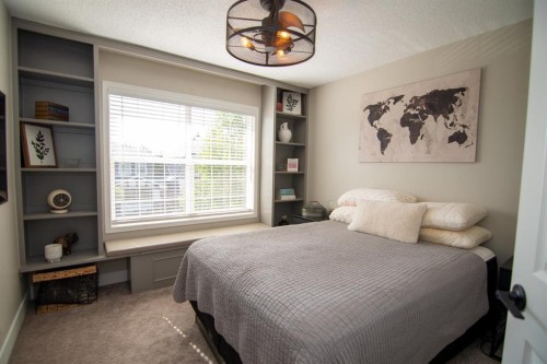 129 Prestwick Estate Way Se, Calgary, AB 