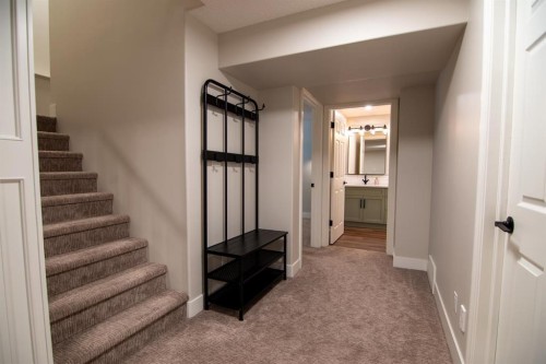 129 Prestwick Estate Way Se, Calgary, AB 