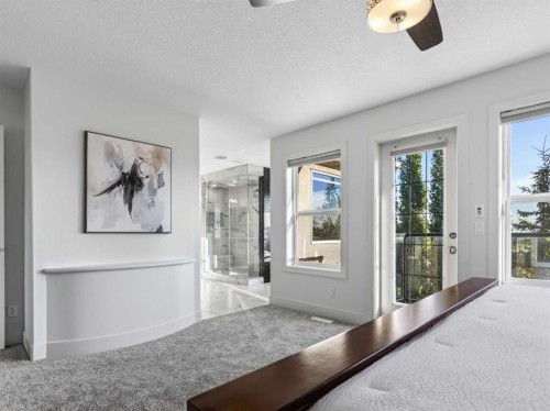 8729 14 Avenue Sw, Calgary, AB 