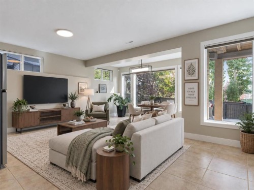 8729 14 Avenue Sw, Calgary, AB 