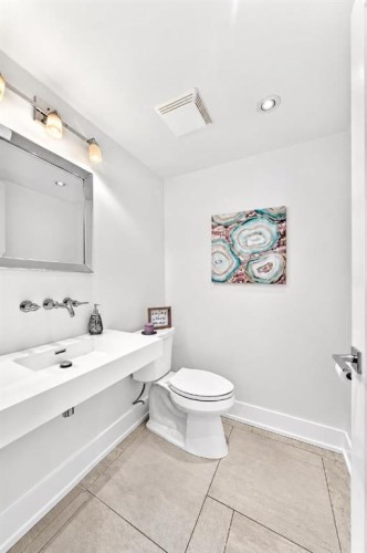 343 Berkshire Place Nw, Calgary, AB 