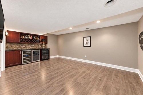 343 Berkshire Place Nw, Calgary, AB 