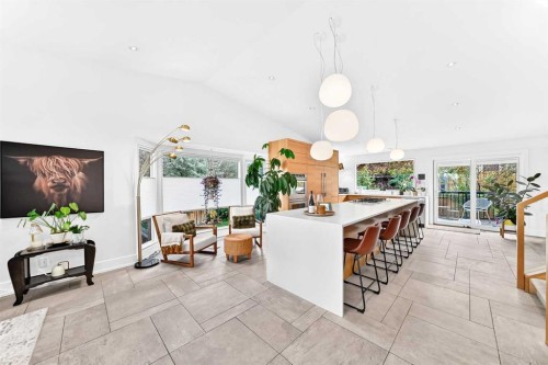 343 Berkshire Place Nw, Calgary, AB 