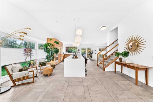 343 Berkshire Place Nw, Calgary, AB 