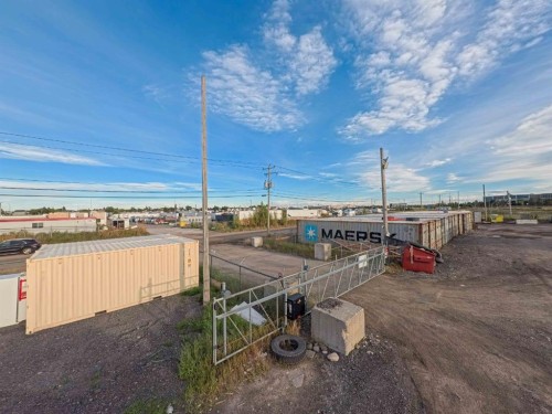6915 40 Street Ne, Calgary, AB 