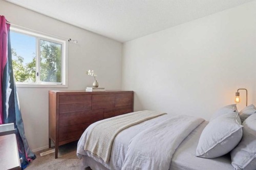 271 Erin Meadow Close Se, Calgary, AB 