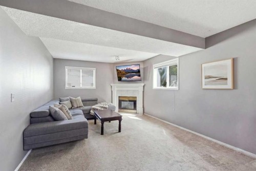 271 Erin Meadow Close Se, Calgary, AB 