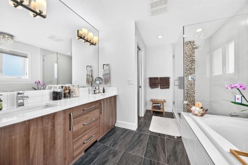 4817 20 Avenue Nw, Calgary, AB 