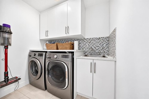 4817 20 Avenue Nw, Calgary, AB 