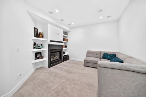 4817 20 Avenue Nw, Calgary, AB 
