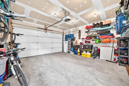 4817 20 Avenue Nw, Calgary, AB 