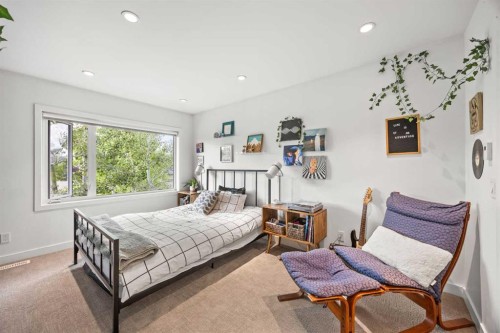 14 Wexford Way Sw, Calgary, AB 