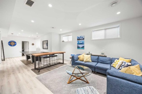 14 Wexford Way Sw, Calgary, AB 