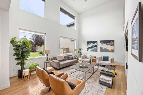 14 Wexford Way Sw, Calgary, AB 