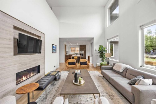 14 Wexford Way Sw, Calgary, AB 