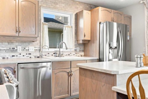 760 Riverbend Drive Se, Calgary, AB 