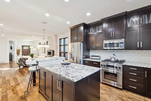 2819 26 Street Sw, Calgary, AB 