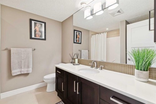 2819 26 Street Sw, Calgary, AB 