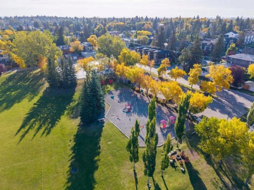2819 26 Street Sw, Calgary, AB 
