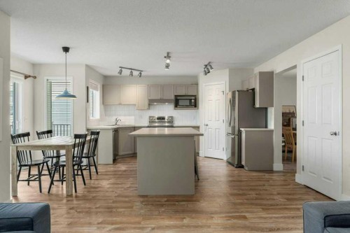 393 Inverness Park Se, Calgary, AB 