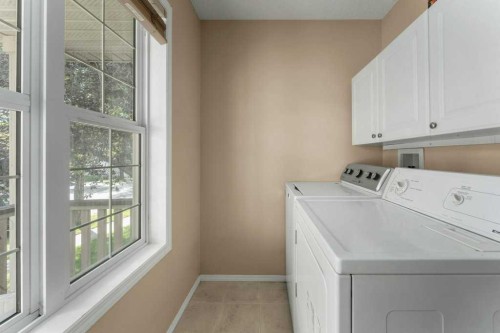 393 Inverness Park Se, Calgary, AB 