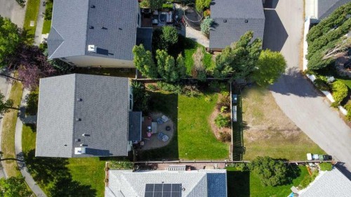 393 Inverness Park Se, Calgary, AB 